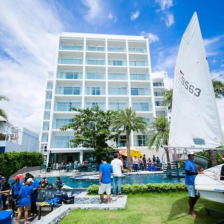 Worita Cove Hotel Na Chom Thian Luaran gambar